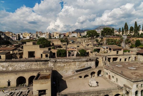 Visiting Pompeii and Herculaneum